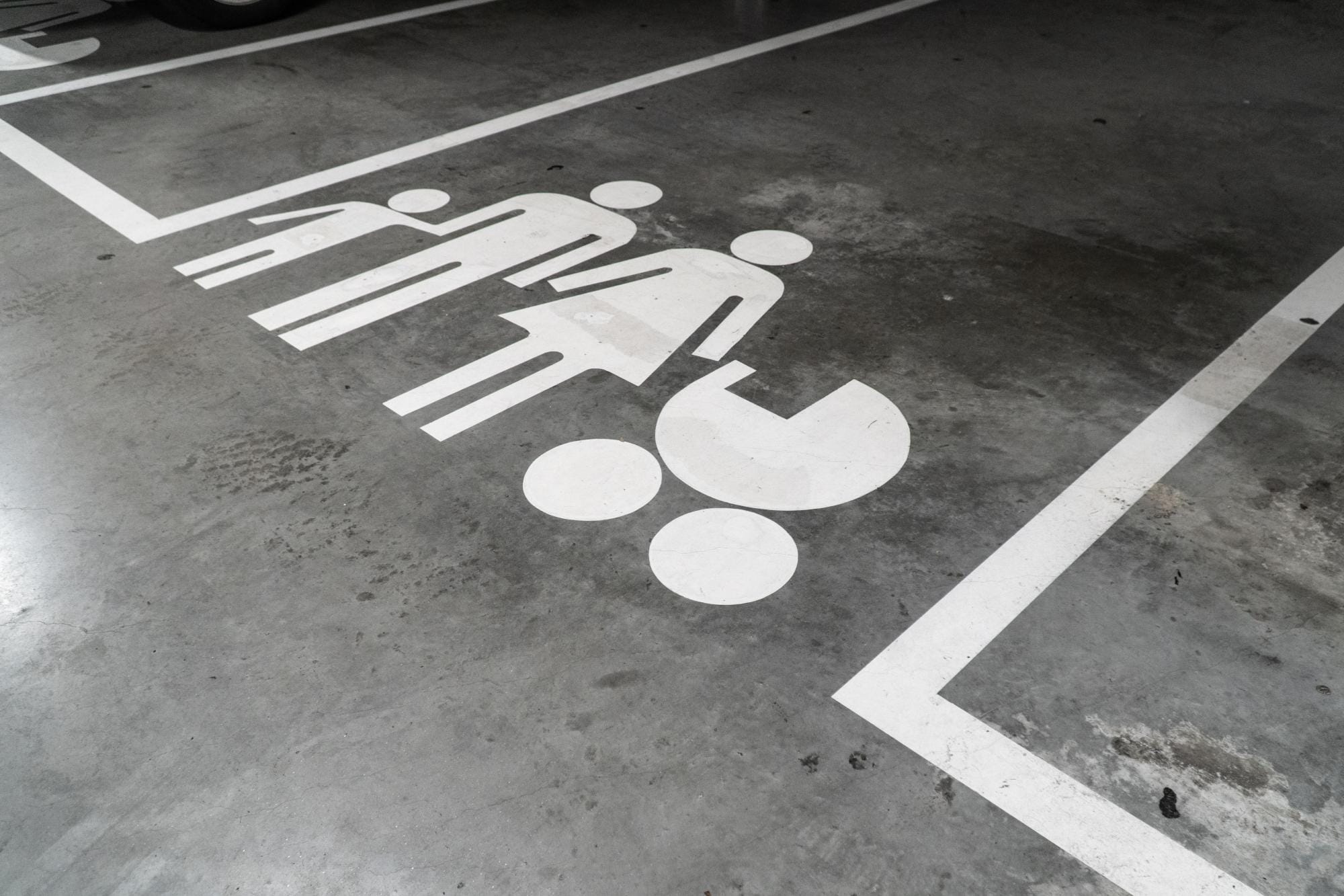 family-icon-painted-on-concrete-floor